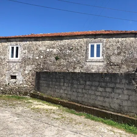 Casa Gabriel Pereira *